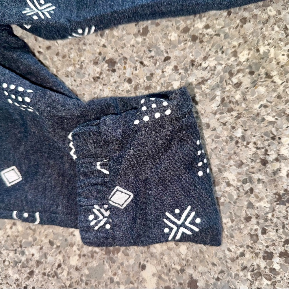 Genuine Kids l Aztec-ish Patterned Black Jogger Pants l Size 2T - Picture 5 of 9